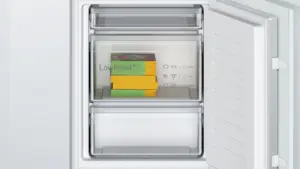 Bosch KIV865SE0 įmontuojamas šaldytuvas-šaldiklis