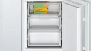 Bosch KIN86NSE0 įmontuojamas šaldytuvas-šaldiklis