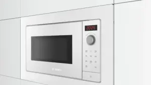 Bosch BFL623MW3 įmontuojama mikrobangų krosnelė
