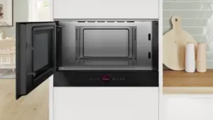 Bosch BFL7221B1 įmontuojama mikrobangų krosnelė