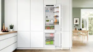 Bosch KIN96VFD0 įmontuojamas šaldytuvas-šaldiklis