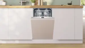 Bosch SPV6ZMX17E pilnai įmontuojama indaplovė