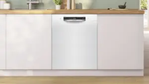 Bosch Serija 4 Indaplovė, montuojama iš apačios 60 cm Balta