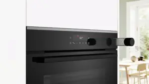 Bosch Serija 4 Įmontuojamoji orkaitė su papildomų garų funkcija 60 x 60 cm Juodas