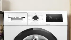 Bosch Serija 4 Skalbyklė, pakraunama iš priekio 9 kg maks. 1400 aps./min.