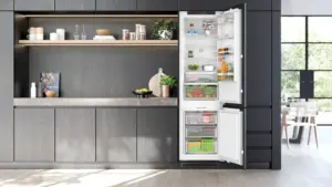Bosch KIN96ADC0 įmontuojamas šaldytuvas-šaldiklis