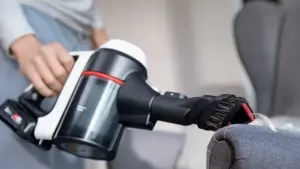 Belaidis dulkių siurblys BOSCH BBS711W