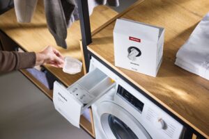 All-purpose deterg. UltraWhite en,it